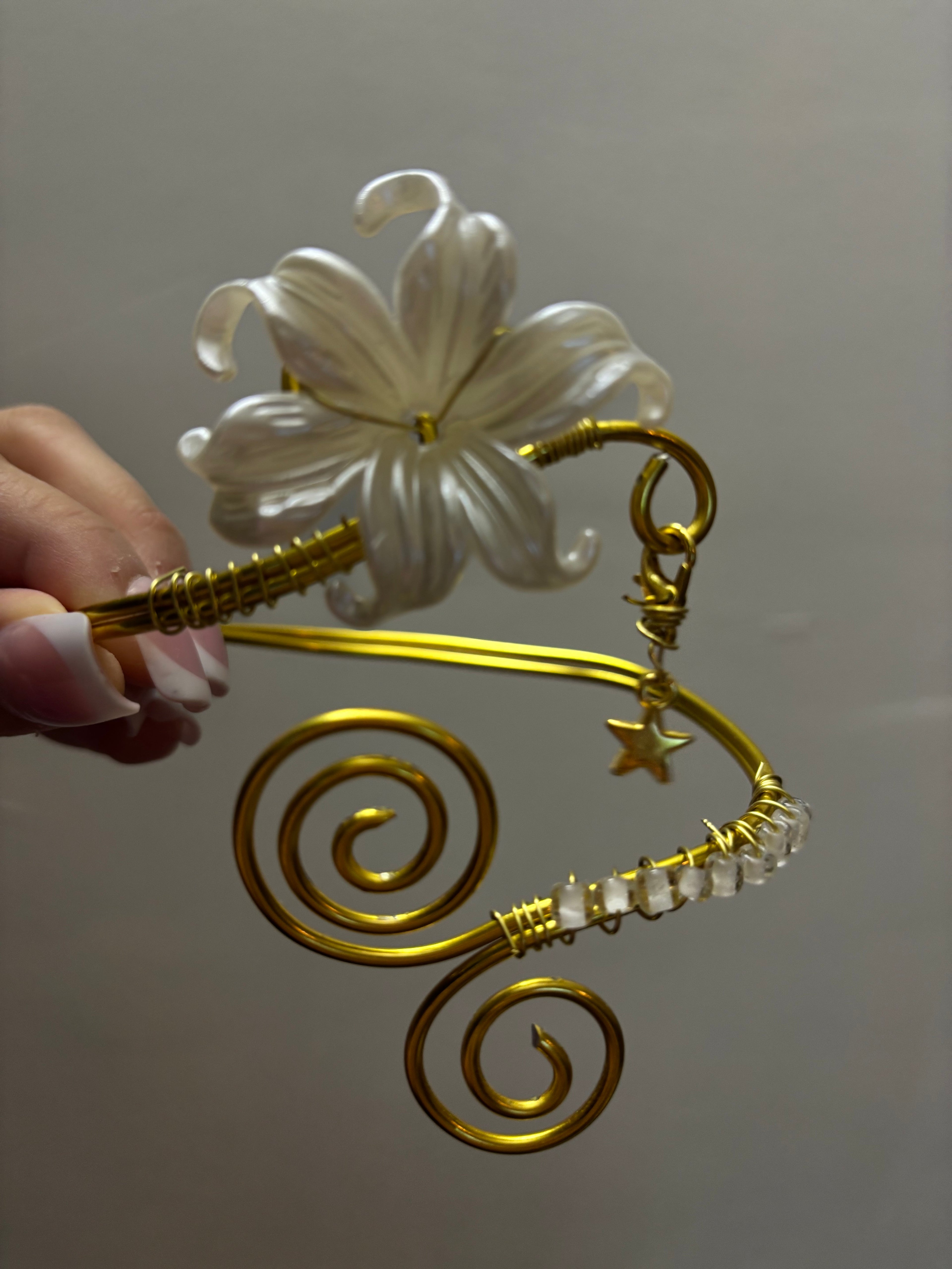 The VIRAL trendy armcuff silver or gold